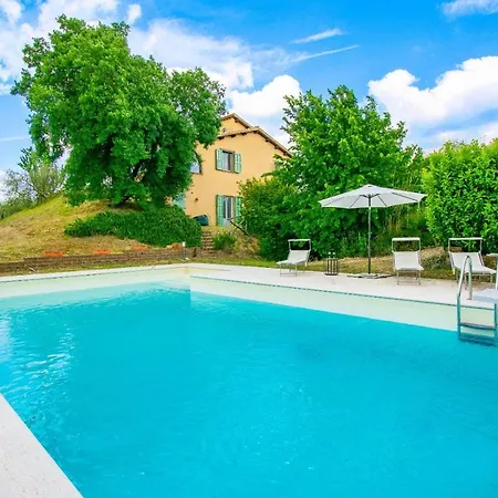 Localita Poggio Capriolo Il Casale Dei Ciliegi * Baschi